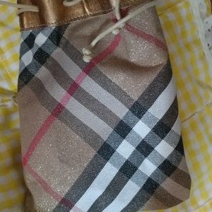 *NO OFFERS* Burberry shimmer bag pouch